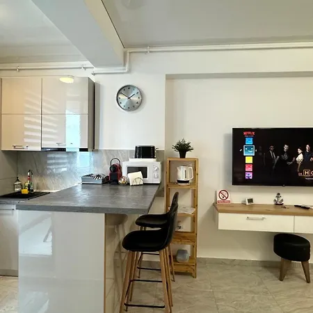 Seaview Deluxe Double - Beachfront