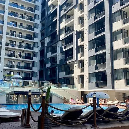 Seaview Deluxe Double - Beachfront شقة Năvodari